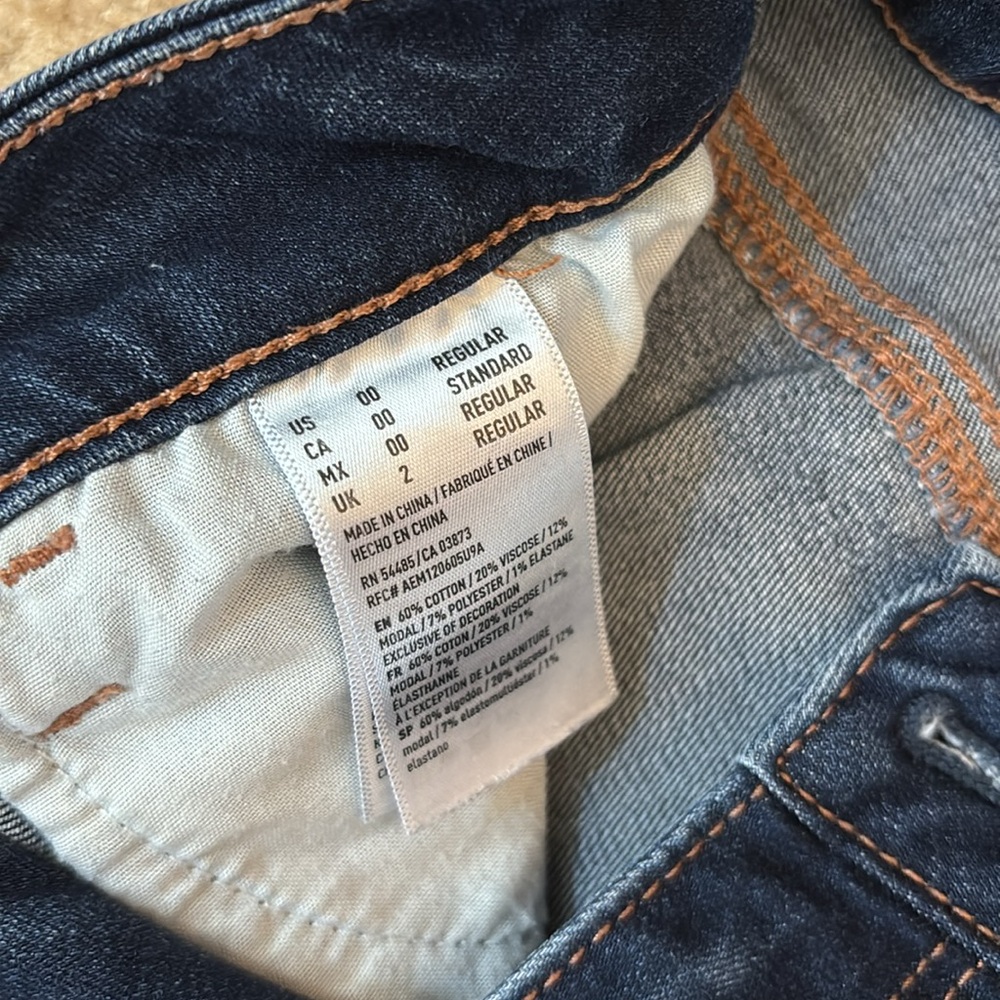 American Eagle Super Stretch Distressed Jeggings Jeans - Size 00 - Picture 3 of 9
